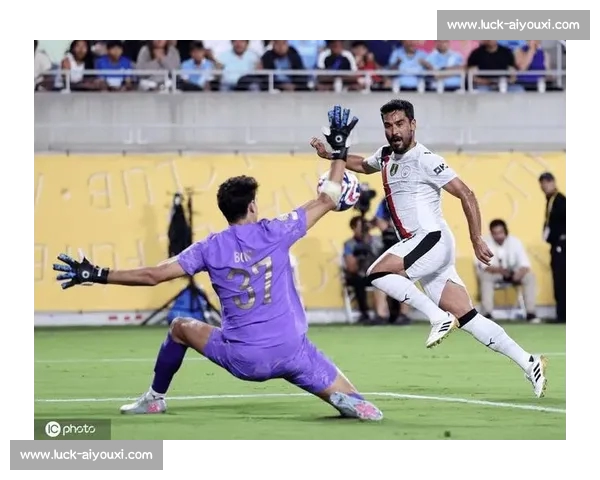 补时扑点封神！布努延续世界杯传奇，利雅得新月逼平皇马