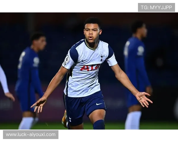 热刺欲出售维卡里奥 瞄准法甲最佳门将舍瓦利耶